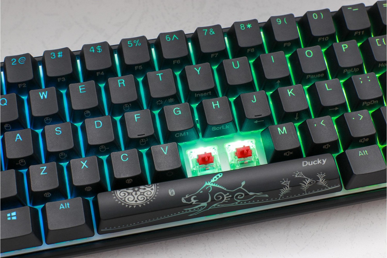 teclado_gamer_ducky_mecha_mini_v2_rgb_kailh_box_brown_switch_mecanico_iso_sp - Imagen completa 10